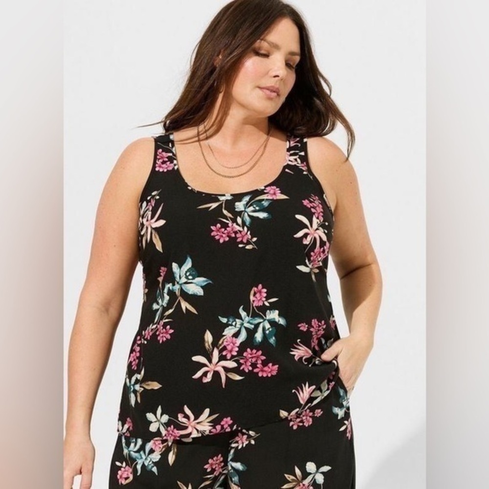 Torrid Challis Hi-Lo Tank Black Pink Floral Sleeveless Top Size Large 12